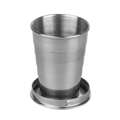 Nerezová ploskačka 500ml s multifunkčným náradím a skladacím pohárikom v maskáčovom puzdre - Image 6